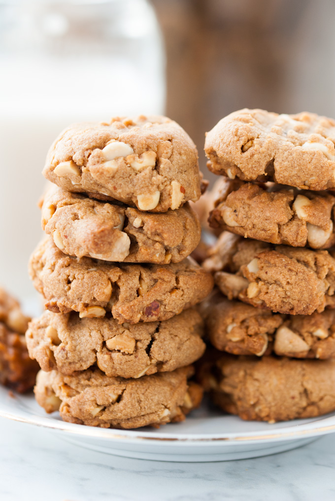 GLUTEN FREE PEANUT BUTTER WHITE CHOCOLATE CHIP COOKIES