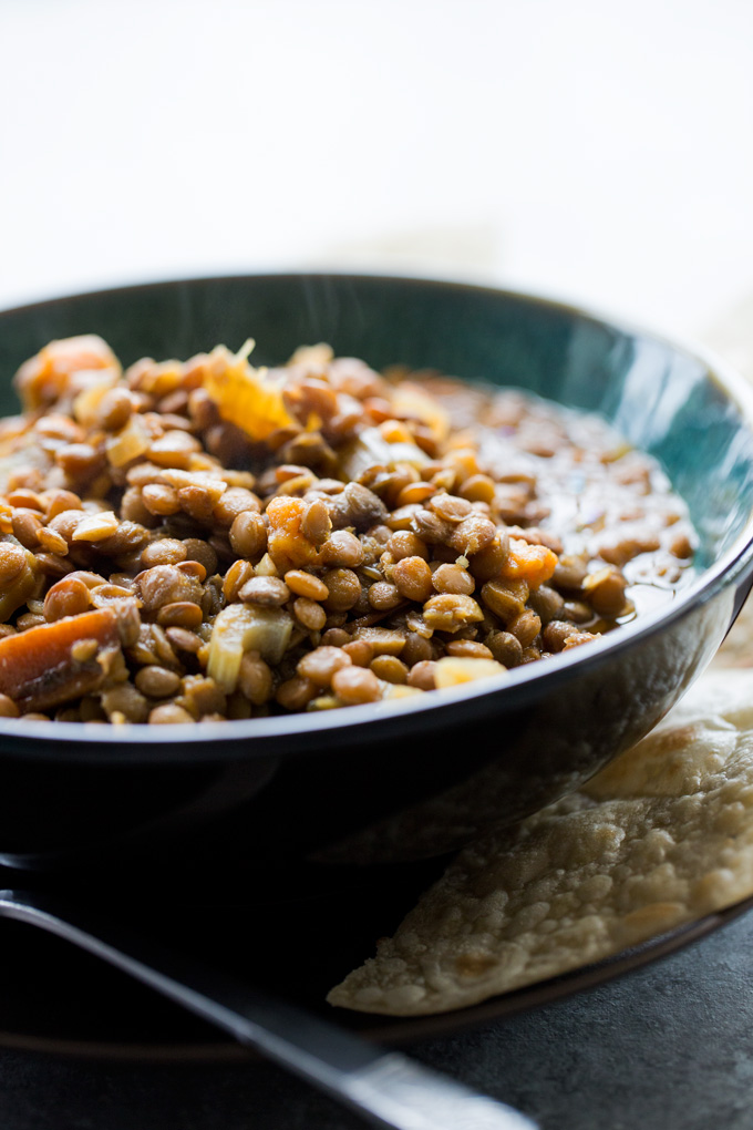 LENTIL CHILI WITH SWEET POTATOES