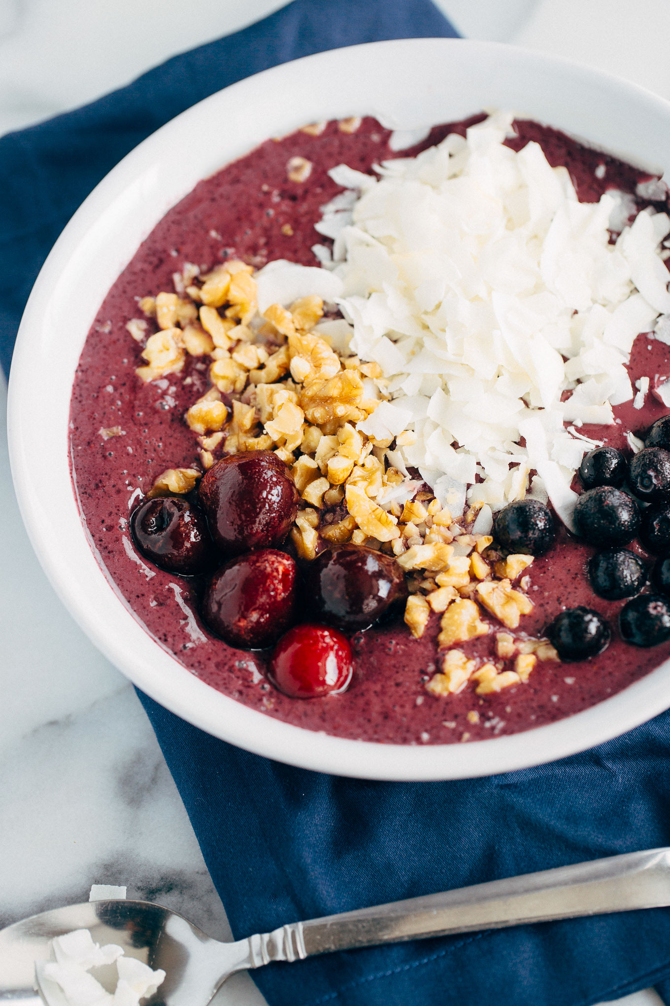 CHERRY SMOOTHIE BOWL