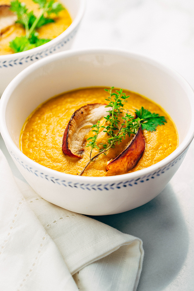 roasted honeynut soup