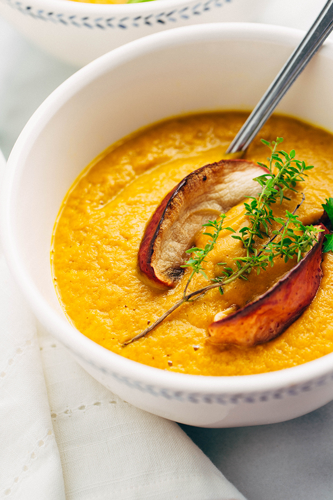 roasted honeynut soup