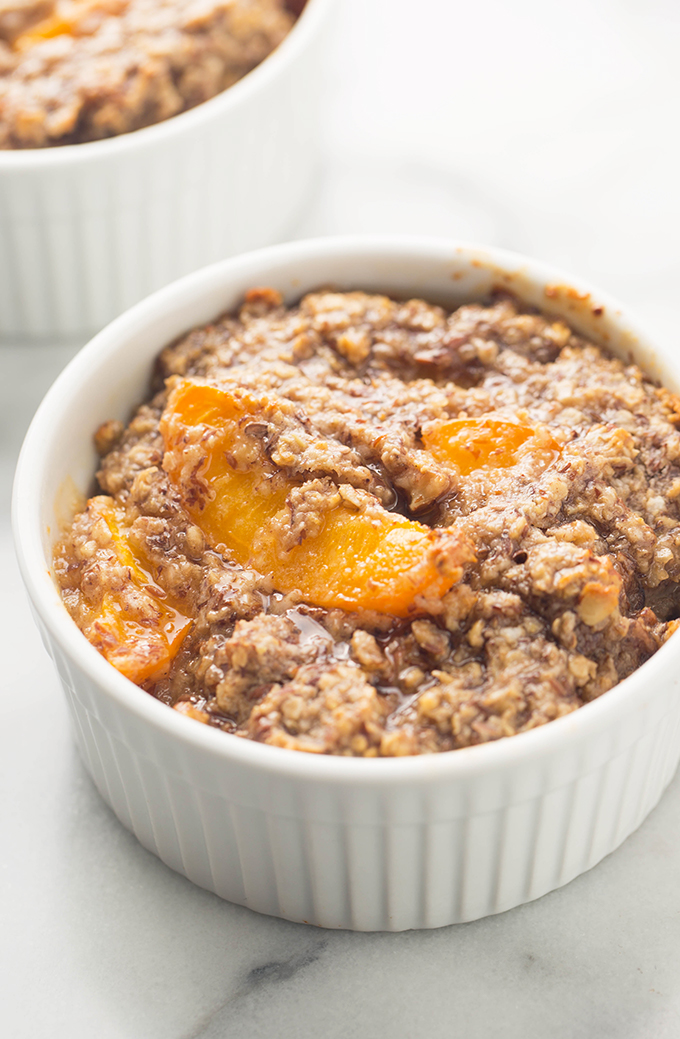 summer apricot oatmeal bake