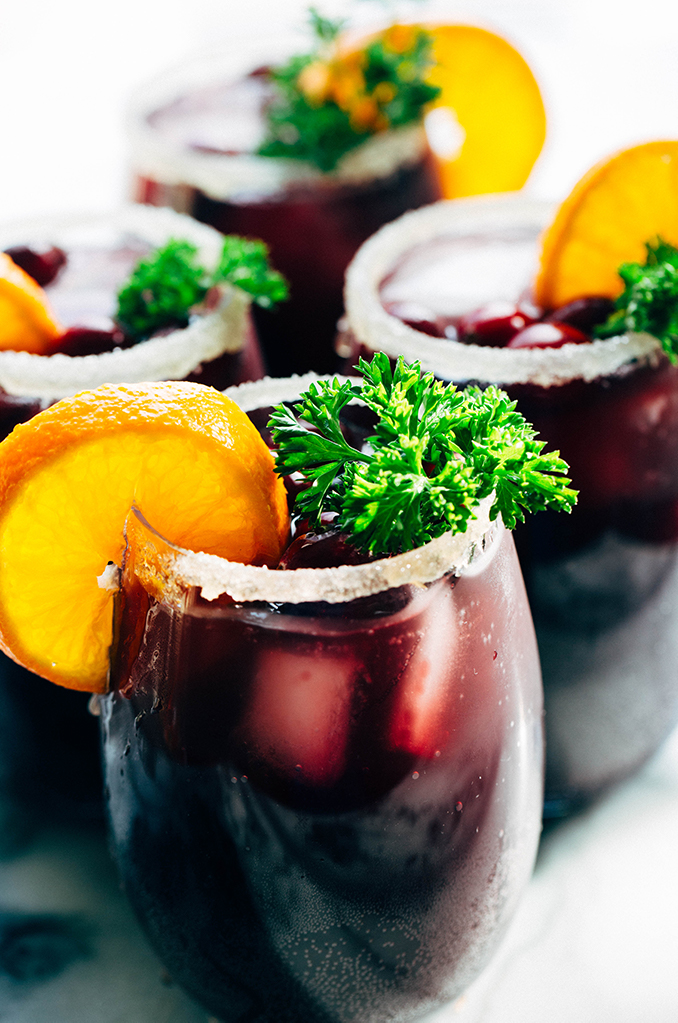 sparkling elderberry mocktail