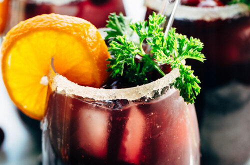 sparkling elderberry mocktail