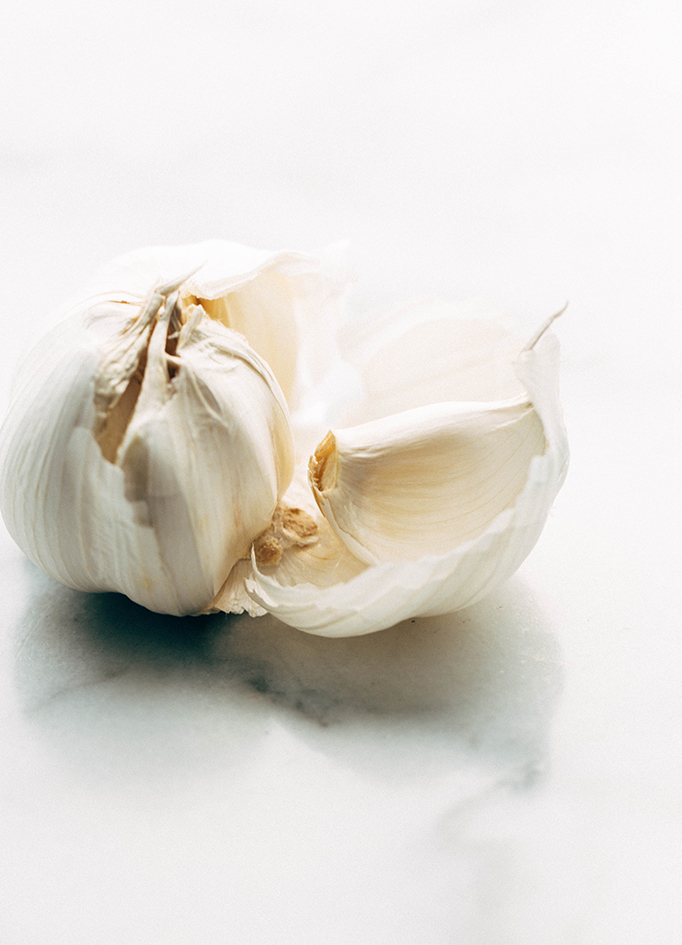 raw garlic with skin on